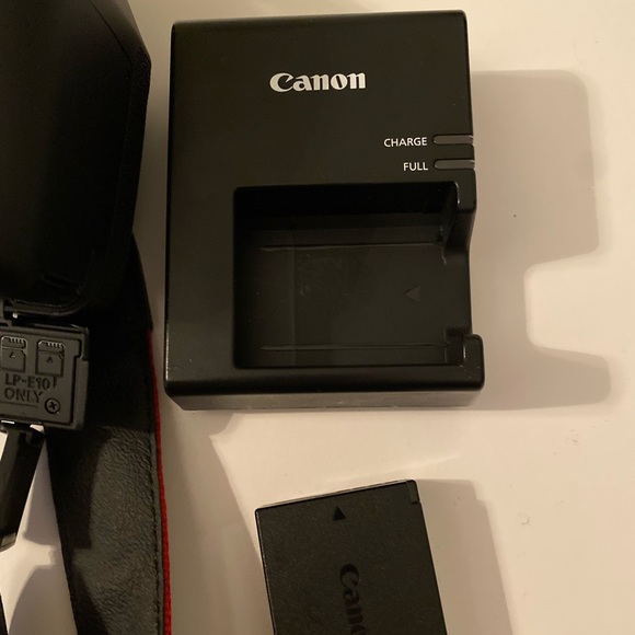 📸 Canon EOS Rebel T6 Body – Black | Barely Used | Original Box - Picture 12 of 13